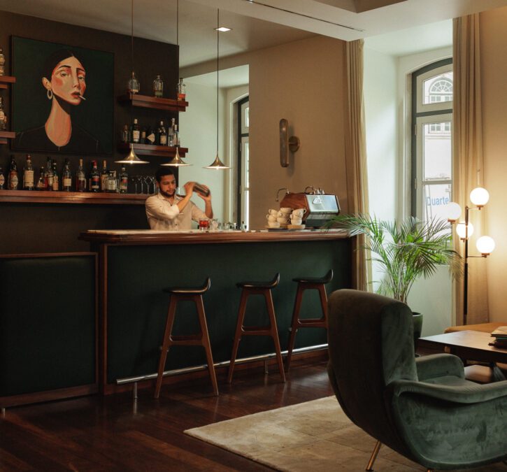 The-Vintage-hotel-hangout-lobby-2