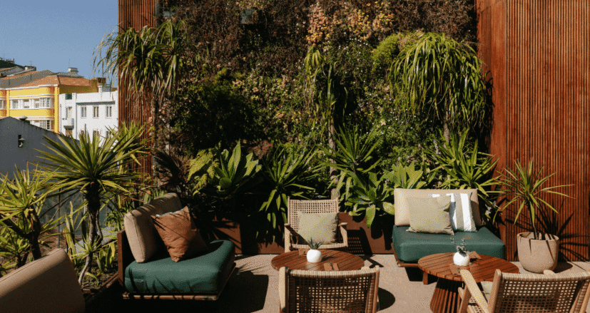 Sunset Social au V Rooftop
