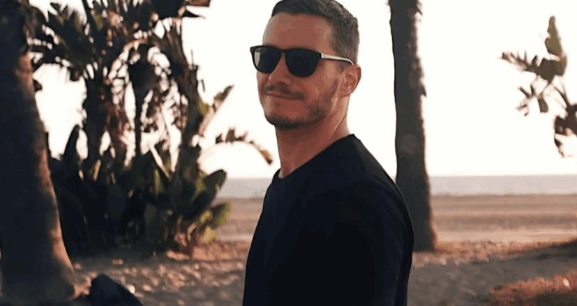 Sunset Social no V Rooftop